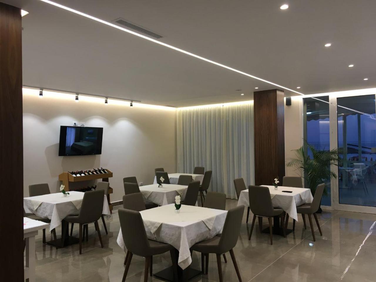 Hotel Maren דורס מראה חיצוני תמונה