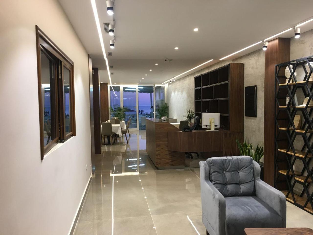 Hotel Maren דורס מראה חיצוני תמונה