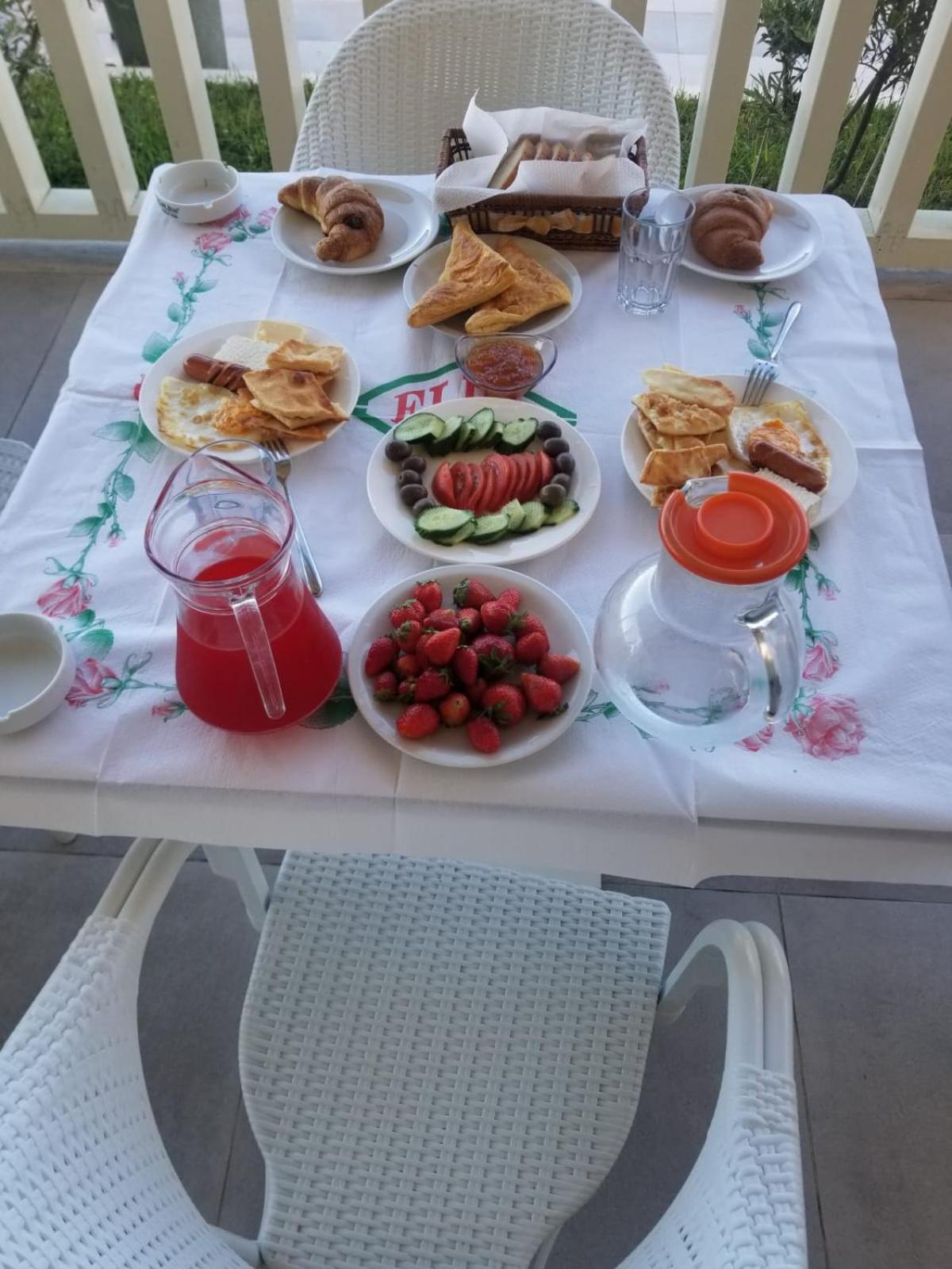 Hotel Maren דורס מראה חיצוני תמונה