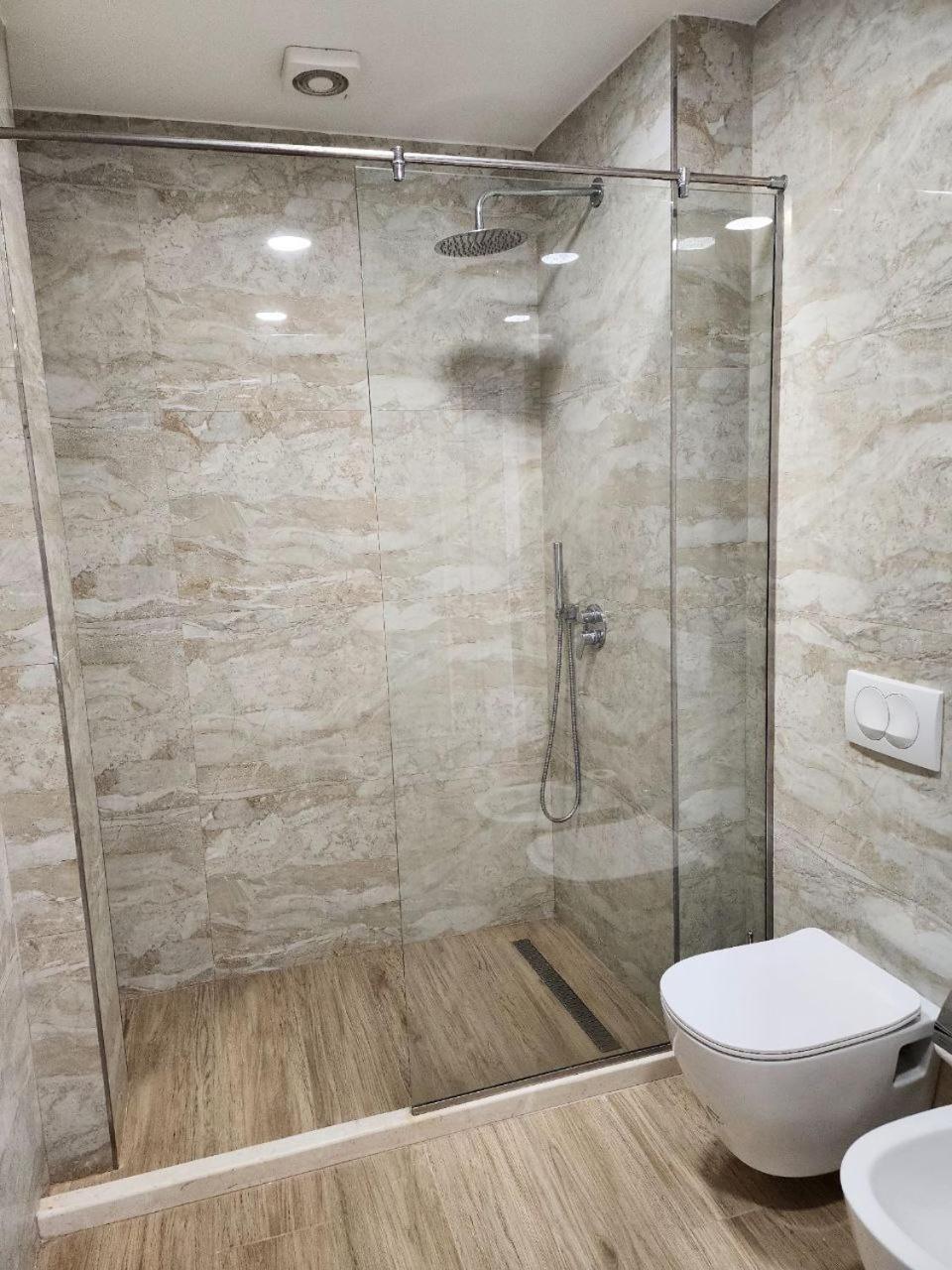 Hotel Maren דורס מראה חיצוני תמונה
